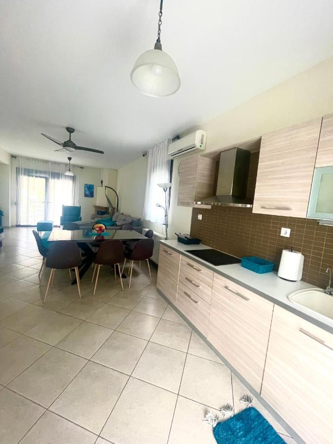 R Lux Villa Nea Kallikrateia エクステリア 写真